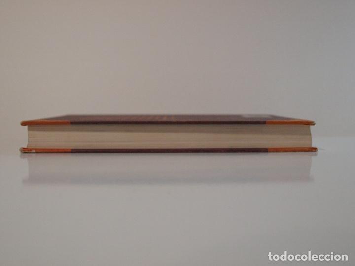 Libros de segunda mano: EL MONSTRUOSO LIBRO DE LOS MONSTRUOS - THOMAS BREZINA - C&Iacute;RCULO DE LECTORES 1999 - Foto 9