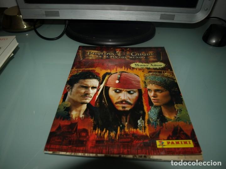 Libros de segunda mano: Album Piratas del Caribe,Panini - Foto 1