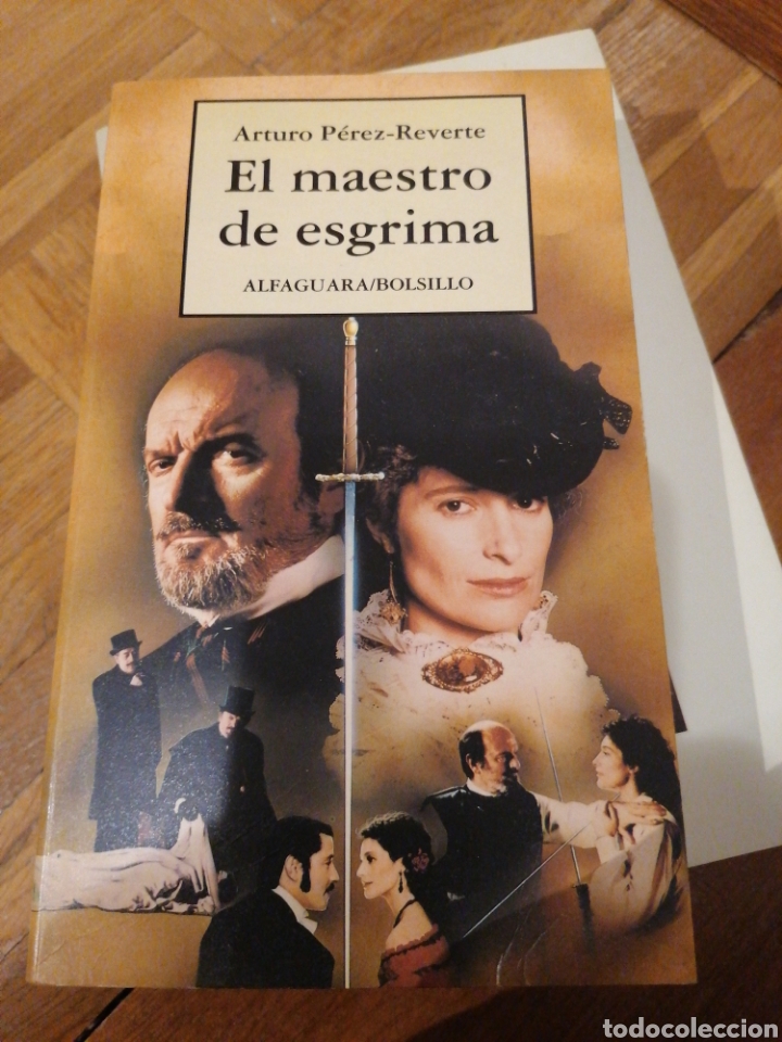 Libros de segunda mano: El maestro de esgrima. Arturo P&eacute;rez Reverte - Foto 1