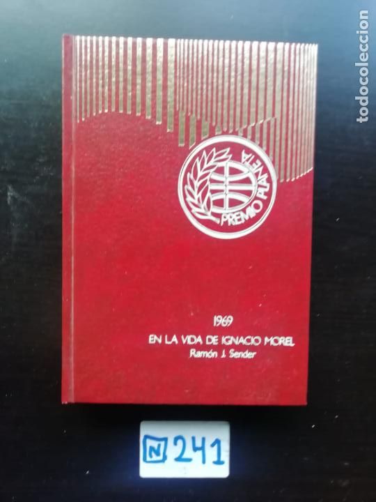 Libros de segunda mano: En La Vida De Ignacio Morel - Foto 1
