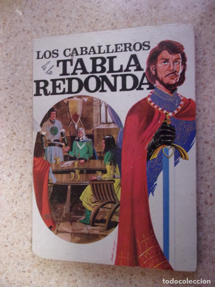 Libros de segunda mano: LOS CABALLEROS DE LA TABLA REDONDA. - Foto 1