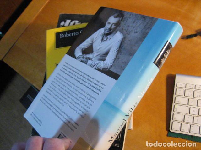 Libros de segunda mano: Manuel Vilas. Alegr&iacute;a. Finalista Premio Planeta 2019 - Foto 2