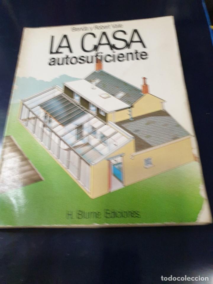 Libros de segunda mano: la casa autosuficiente Brenda y Robert Vale - Foto 1
