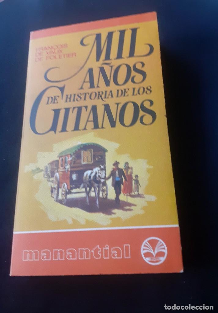 Libros de segunda mano: Libro Mil a&ntilde;os de Historia de los Gitanos, primera Edicion a&ntilde;o 1977 - Foto 1