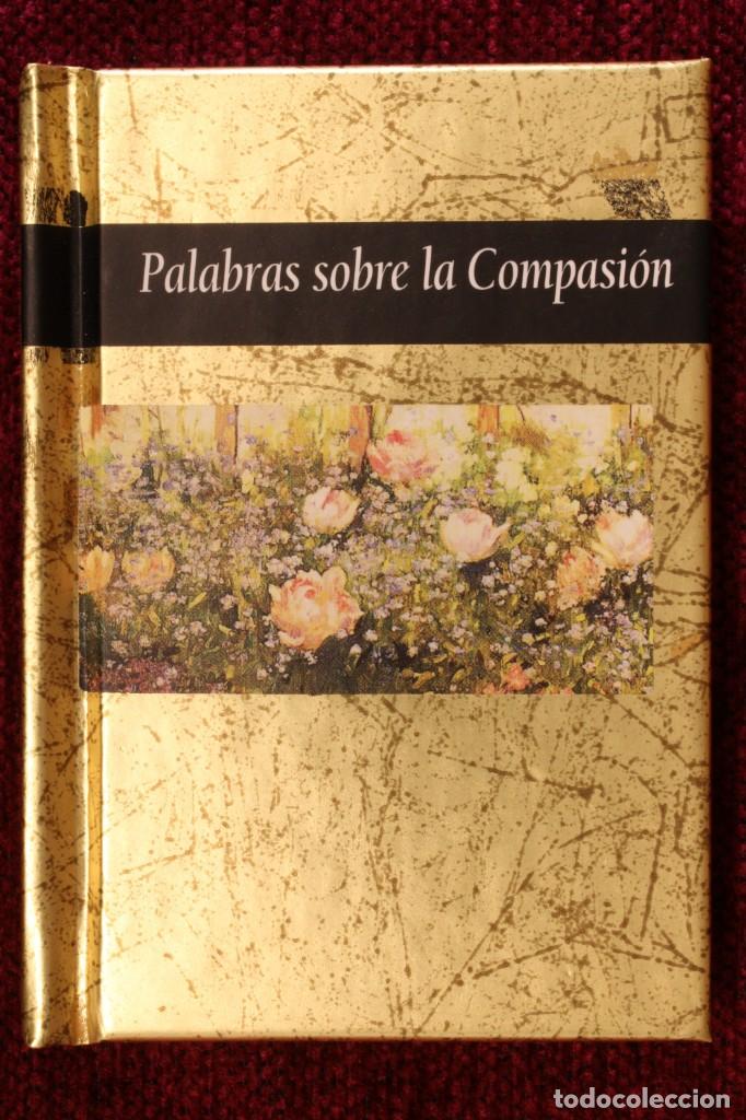 Mini libro Palabras sobre la Compasi&oacute;n. Mini book Words on Compassion