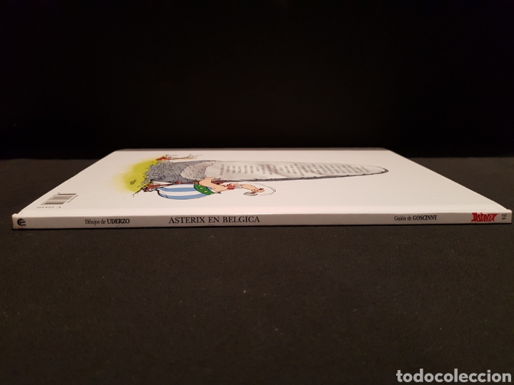 Libros de segunda mano: Ast&eacute;rix en B&eacute;lgica. C&iacute;rculo de Lectores. 2004. - Foto 3