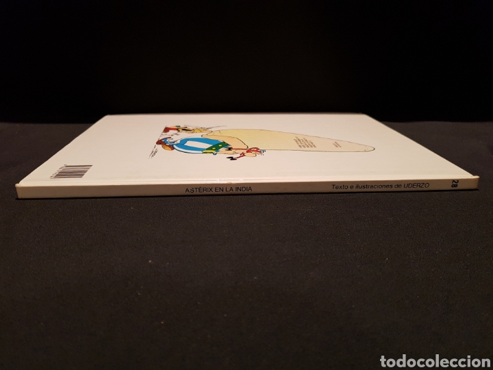 Libros de segunda mano: Ast&eacute;rix en La India. Ediciones Junior. 1987. - Foto 3