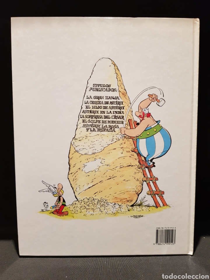 Libros de segunda mano: Ast&eacute;rix. La rosa y la espada. Ediciones Junior. 1993. - Foto 2