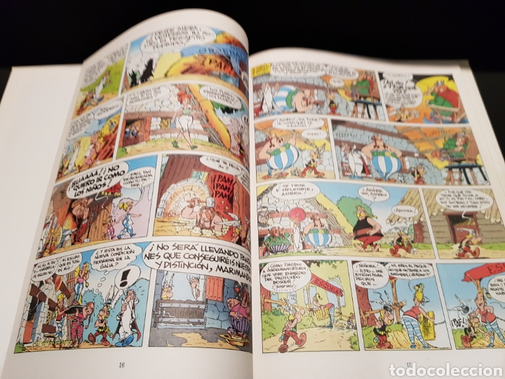 Libros de segunda mano: Ast&eacute;rix. La rosa y la espada. Ediciones Junior. 1993. - Foto 10