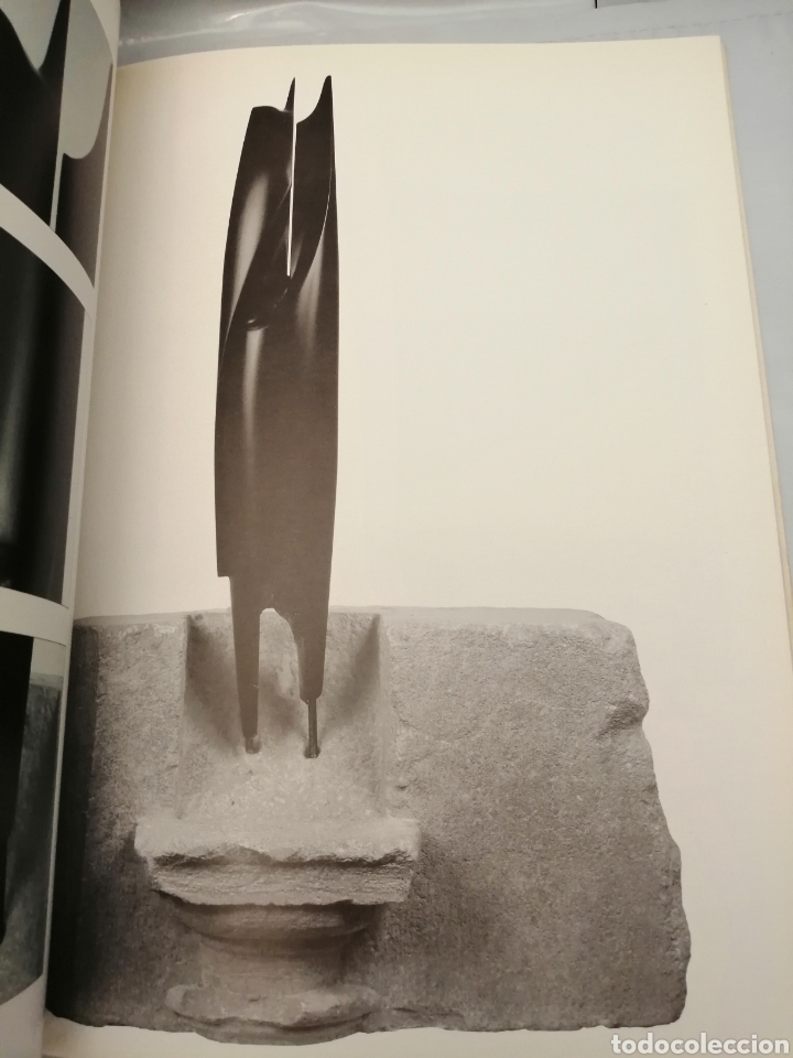 Libros de segunda mano: MANUEL &Aacute;LVAREZ. ESCULTOR - Foto 4