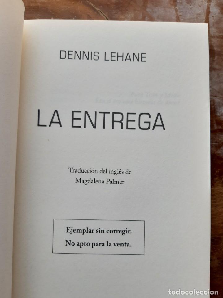 Libros de segunda mano: La entrega Dennis Lehane - Foto 2