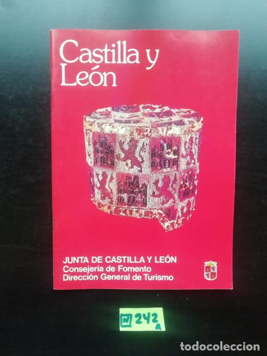 Libros de segunda mano: Castilla Y Le&oacute;n - Foto 1
