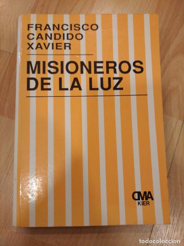Libros de segunda mano: Misioneros de la luz. Francisco C&aacute;ndido Xavier - Foto 1