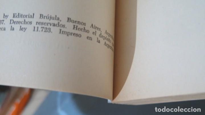 Libros de segunda mano: EL HUMOR ABSURDO. ANTOLOGIA ILUSTRADA - Foto 2