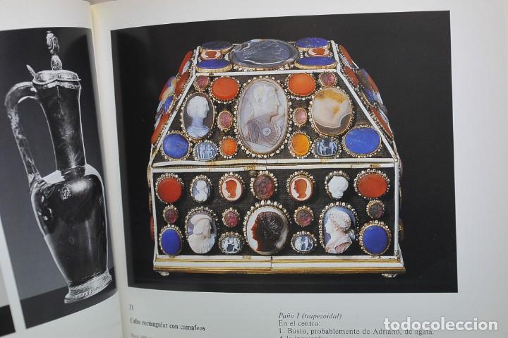 Libros de segunda mano: Cat&aacute;logo de las alhajas del Delf&iacute;n. Diego Angulo I&ntilde;iguez - Foto 5