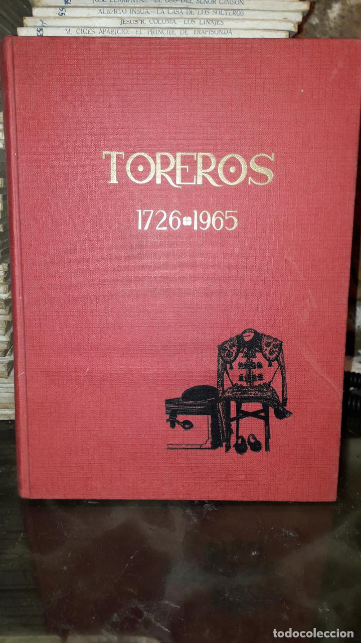 Libros de segunda mano: TOREROS 1726-1965 - Foto 1