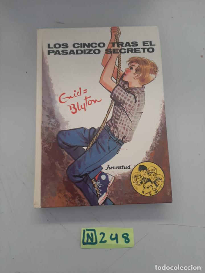 Libros de segunda mano: Los Cinco Tras El Pasadizo Secreto - Foto 1