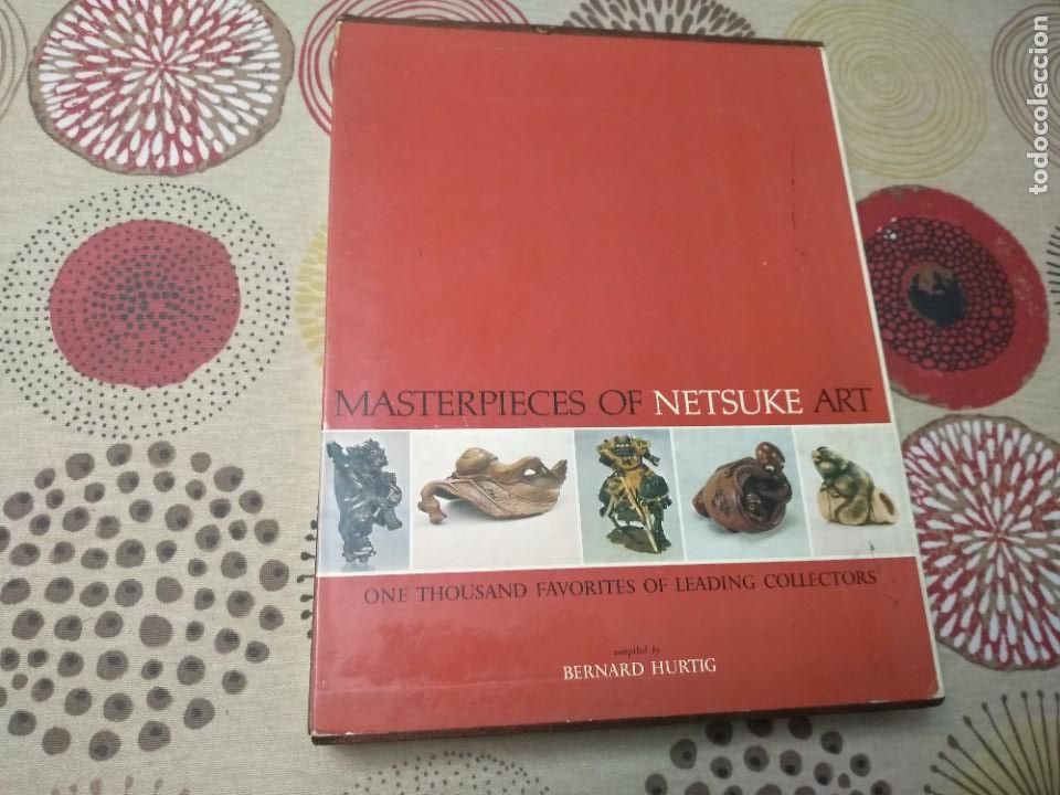 Libros de segunda mano: Masterpieces of netsuke art - Foto 1
