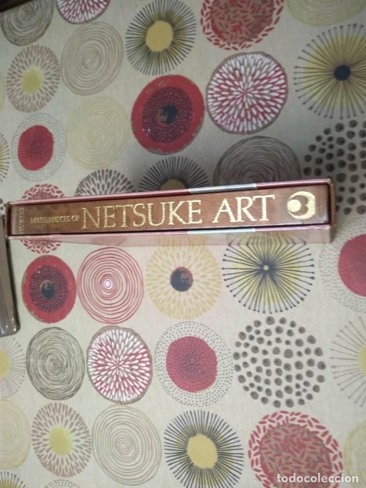 Libros de segunda mano: Masterpieces of netsuke art - Foto 3
