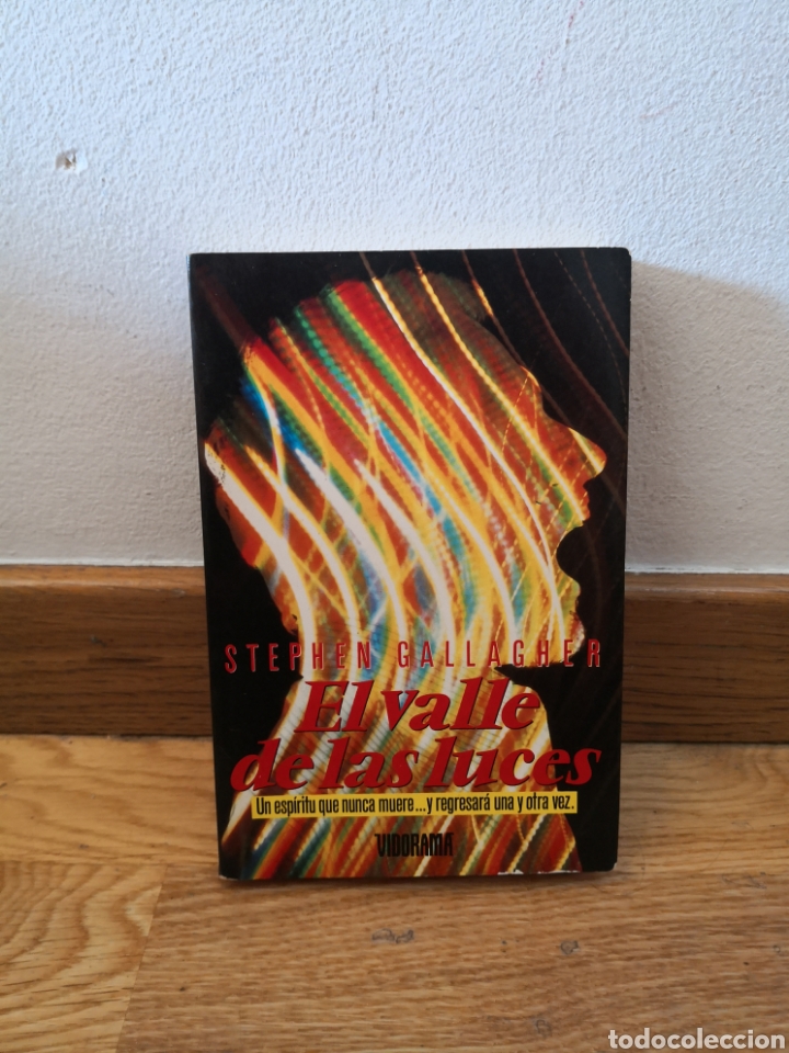 Libros de segunda mano: Stephen Gallagher el valle de las luces - Foto 1