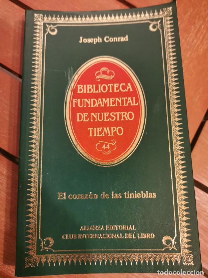 Libros de segunda mano: El coraz&oacute;n de las tinieblas. Joseph Conrad. - Foto 1