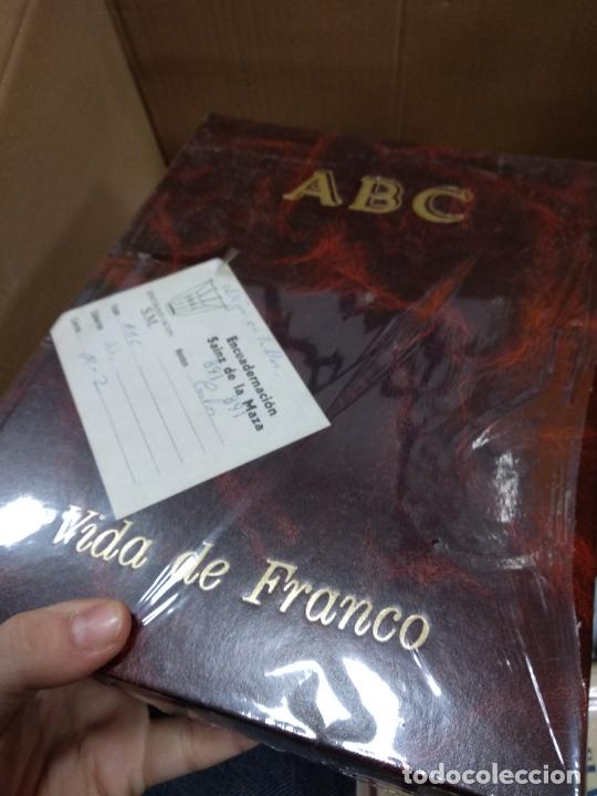 Libros de segunda mano: VIDA DE FRANCO , DIARIO ABC - Foto 1