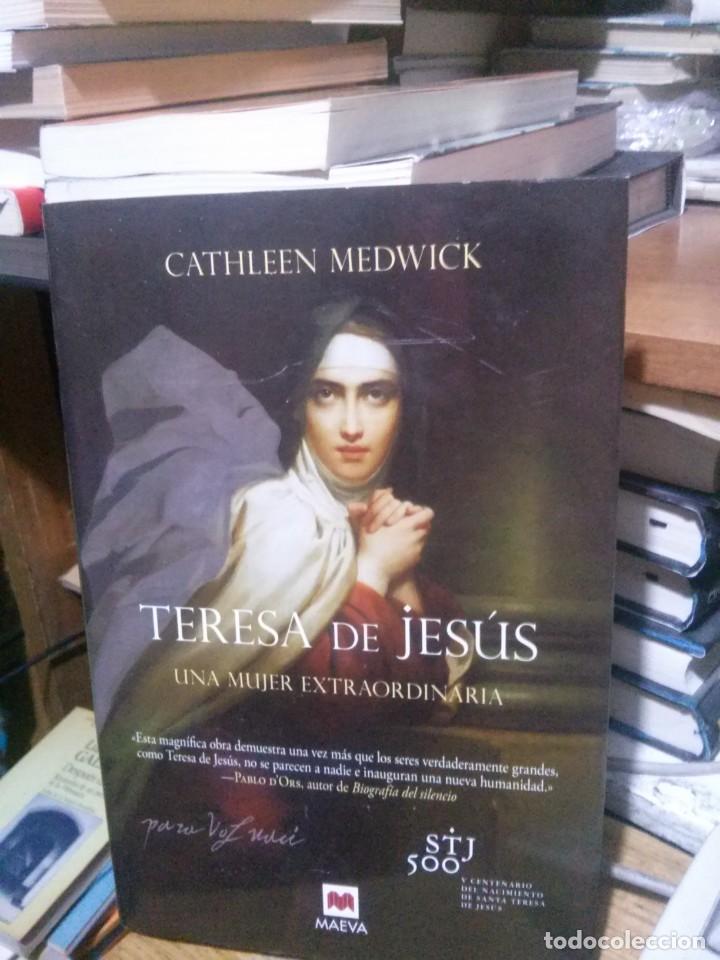 Libros de segunda mano: TERESA DE JESUS, CATHLEEN MEDWICK, ED. MAEVA - Foto 1