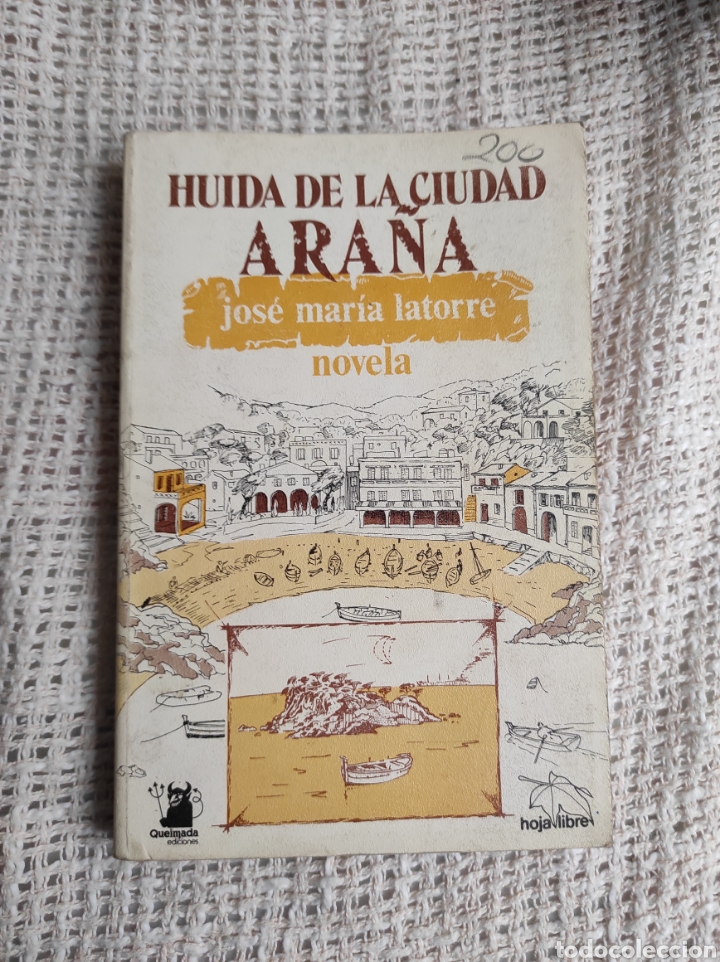 Libros de segunda mano: Hu&iacute;da de la ciudad Ara&ntilde;a. / Jos&eacute; Mar&iacute;a Latorre - Foto 1