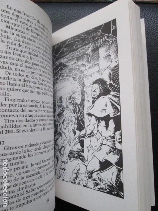 Libros de segunda mano: Dungeons & Dragons. N&ordm;2. El Castillo de Quarras. LibroJuego - Foto 5