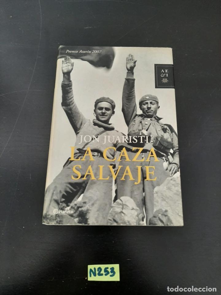 Libros de segunda mano: La Caza Salvaje - Foto 1