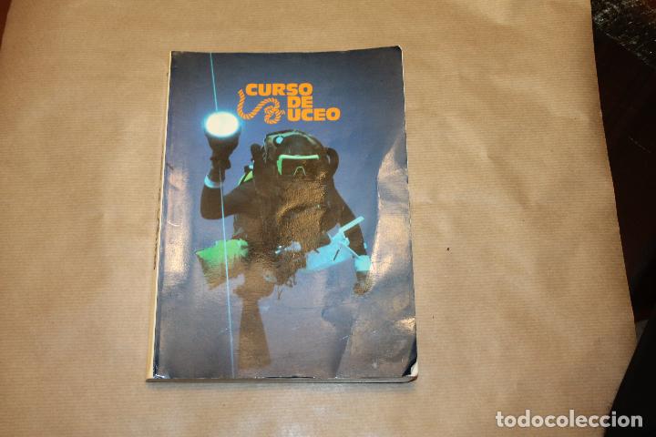 Libros de segunda mano: CURSO DE BUCEO, A&Ntilde;O 1985 - Foto 1