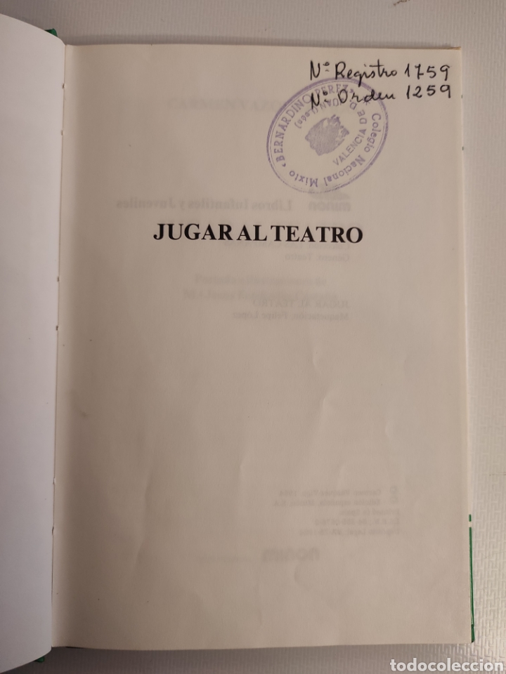 Libros de segunda mano: Jugar al teatro. Carmen V&aacute;zquez-Vigo - Foto 3