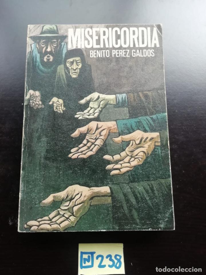 Libros de segunda mano: Misericordia - Foto 1