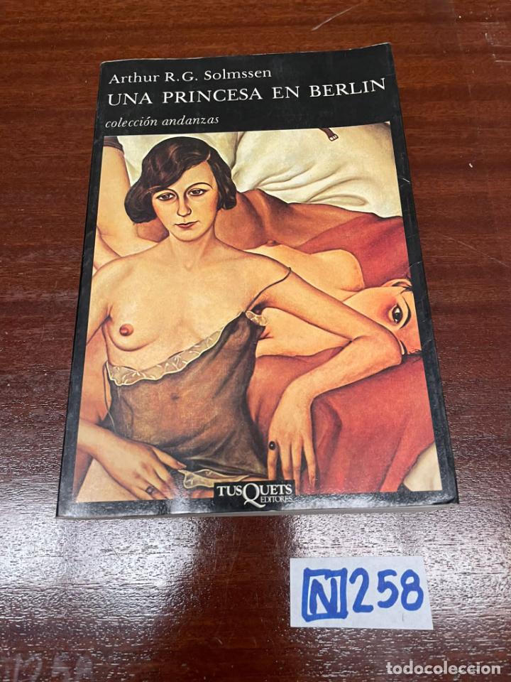 Libros de segunda mano: Una princesa en berlin - Foto 1