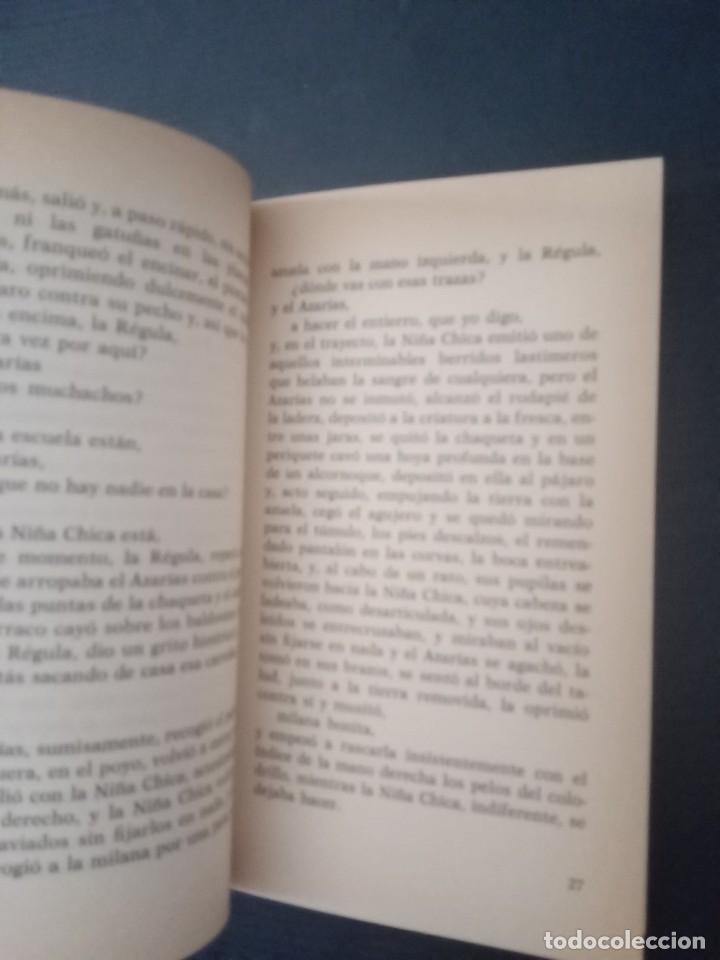 Libros de segunda mano: Miguel Delibes.Los Santos Inocentes. - Foto 3