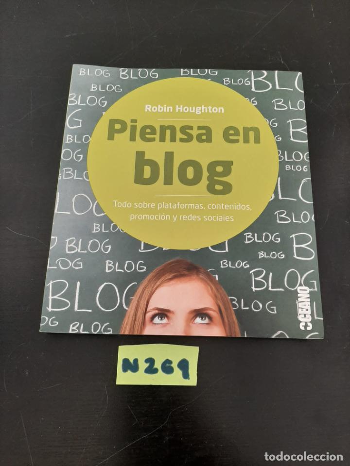 Libros de segunda mano: Piensa en blog - Foto 1