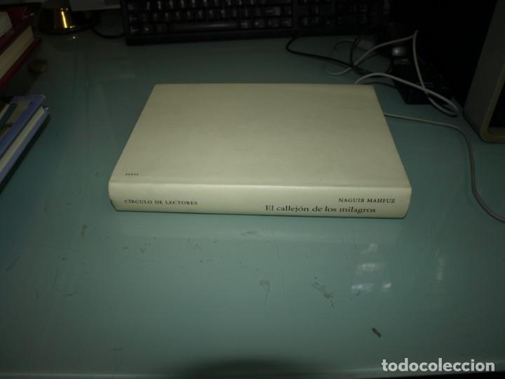 Libros de segunda mano: Naguib Mahfuz, El callejon de los milagros, Circulo de Lectores - Foto 2