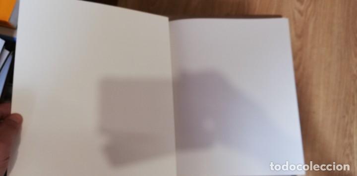 Libros de segunda mano: MANOLO PAZ. ESCULTURAS. - Foto 2