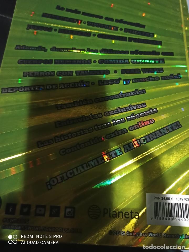 Libros de segunda mano: LIBRO GUINNESS DE LOS RECORDS 2010 / 2015 / 2015 - TRES VOLUMENES - Foto 6