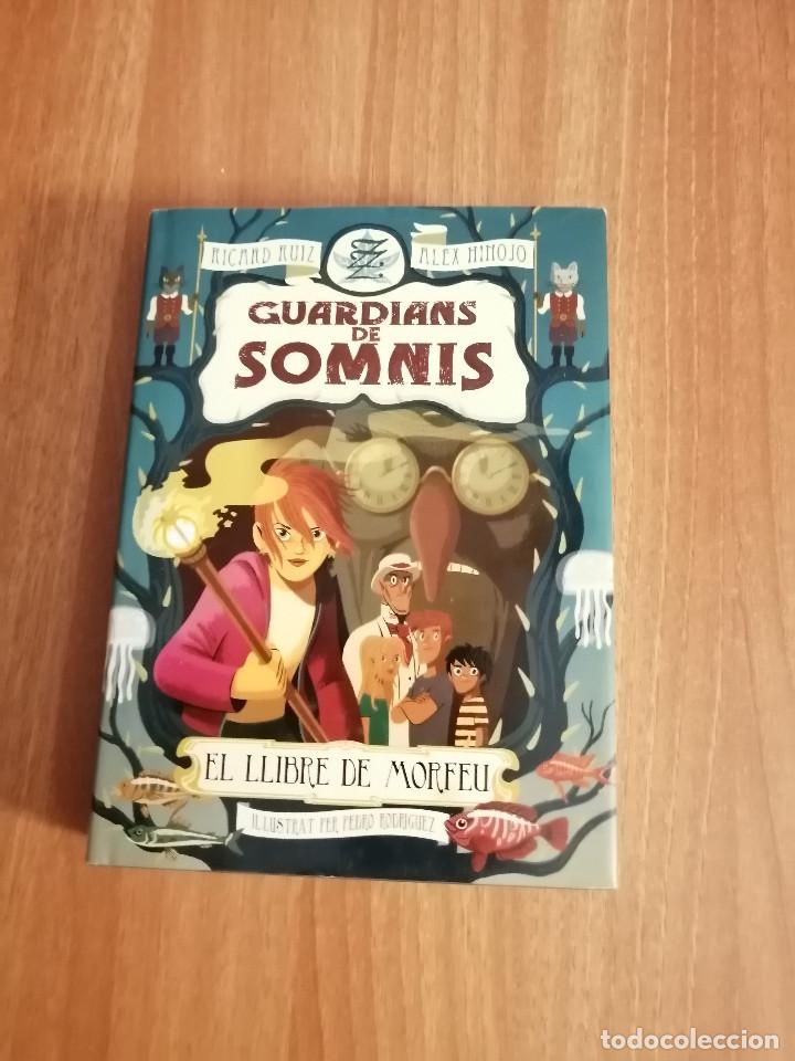 Libros de segunda mano: LIBRO GUARDIANS DE SOMNIS - EL LLIBRE DE MORFEU --EN CATALA - - Foto 1