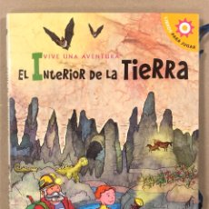 Libros de segunda mano: VIVE UNA AVENTURA: EL INTERIOR DE LA TIERRA (LIBROS PARA JUGAR. POP UP). SANTILLANA EDICIONES 2008.