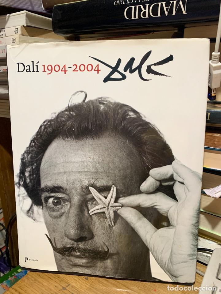 Libros de segunda mano: DALI 1904-2004, ED. PEN&Iacute;NSULA - Foto 1