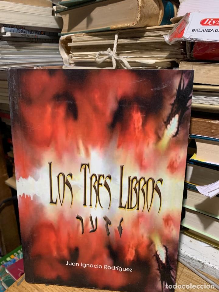 Libros de segunda mano: LOS TRES LIBROS, JUAN IGNACIO RODRIGUEZ, ED. INCIPIT - Foto 1