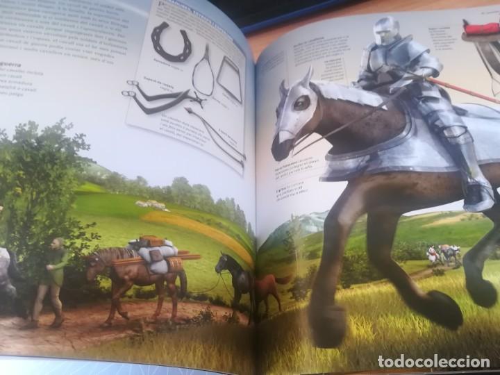 Libros de segunda mano: Cavallers i castells - Philip Dixon - en catal&agrave; - Foto 3