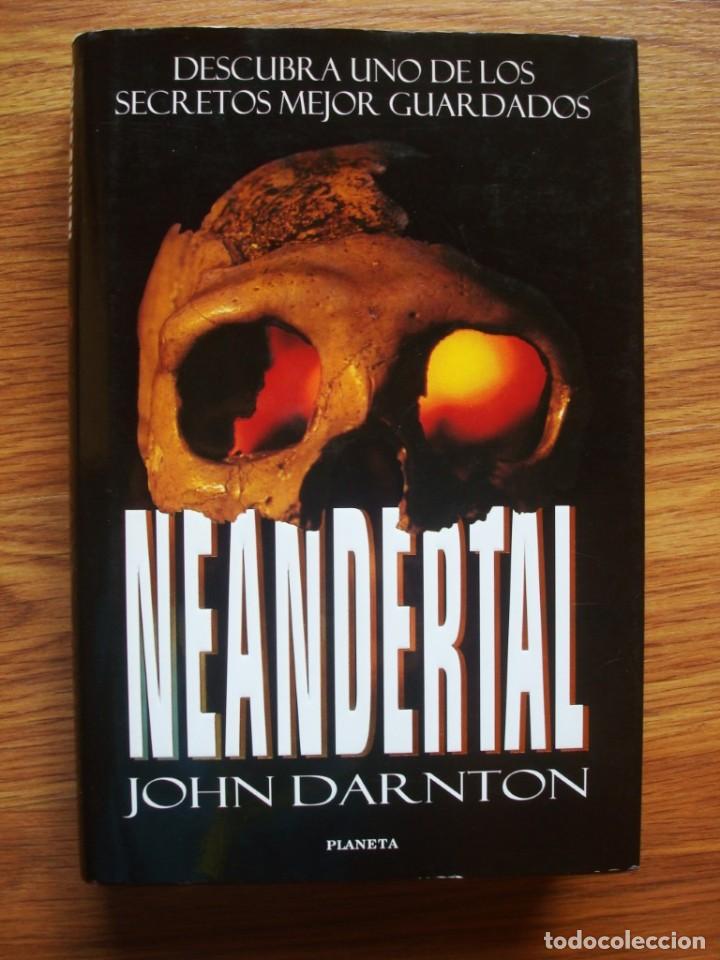 Libros de segunda mano: Neandertal (John Darnton) Planeta Neandertal (John Darnton - Foto 1