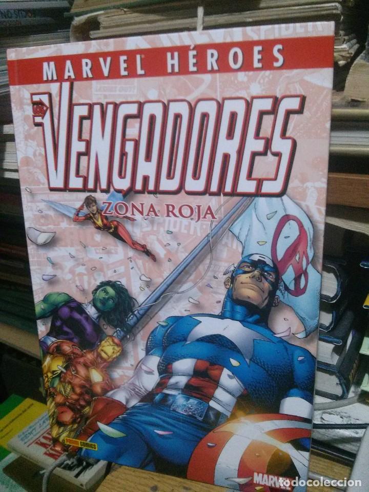 Libros de segunda mano: VENGADORES, MARVEL HEROES, ZONA ROJA, ED. PANINI COMICS MARVEL - Foto 1