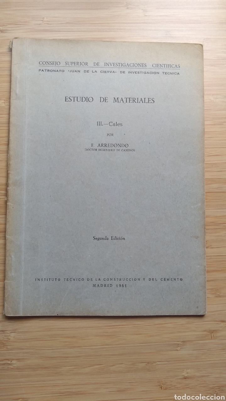 Libros de segunda mano: Estudio de materiales. 3 - Cales - F. Arredondo - Foto 1