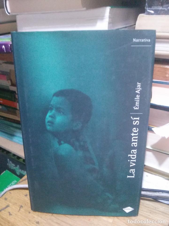 Libros de segunda mano: LA VIDA ANTE SI, EMILE AJAR, ED. PLATAFORMA - Foto 1