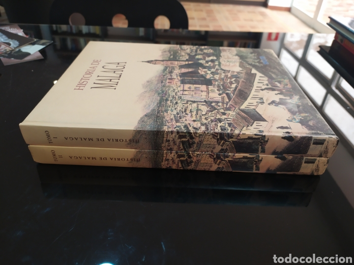 Libros de segunda mano: Historia de M&aacute;laga. Autores varios. 2 tomos - Foto 2
