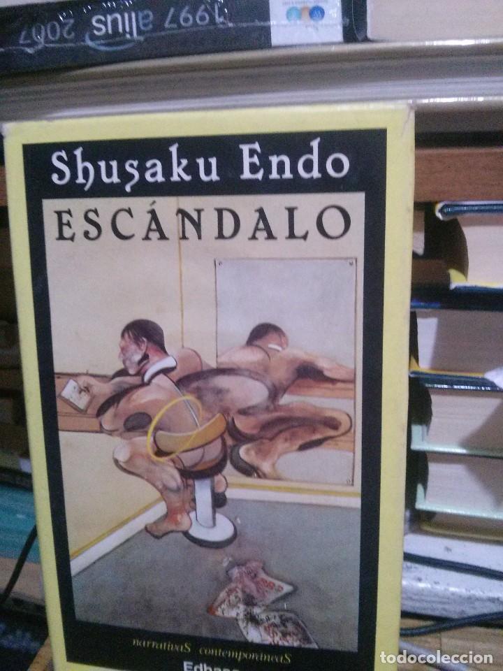 Libros de segunda mano: ESC&Aacute;NDALO, SHUSAKU ENDO, ED. EDHASA - Foto 1